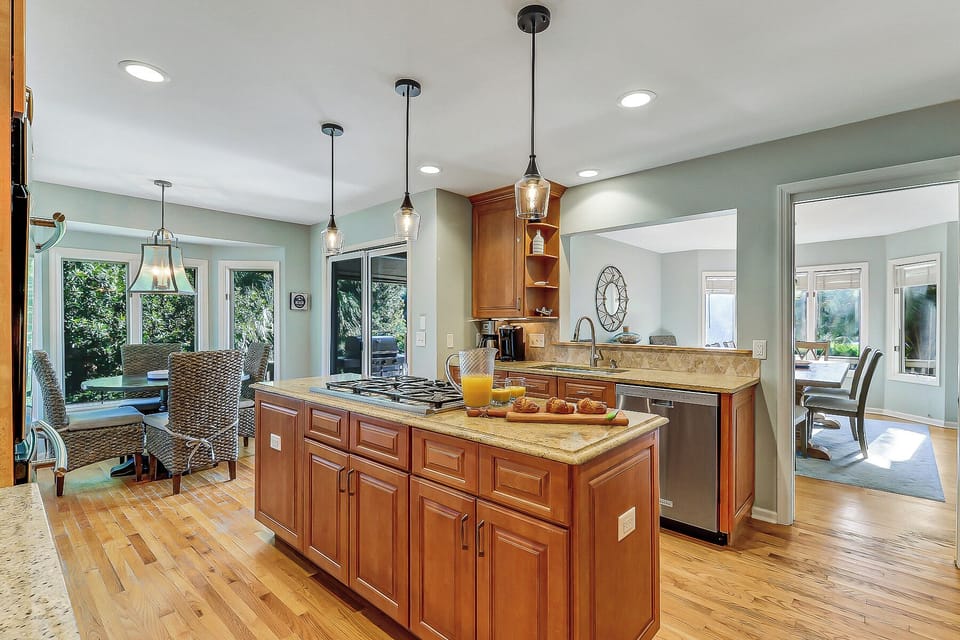 6 High Water | Kitchen - 6 High Water | Kitchen