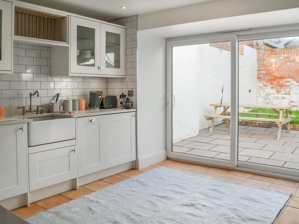 Kitchen | The Parade - Rowan Properties, Bridlington