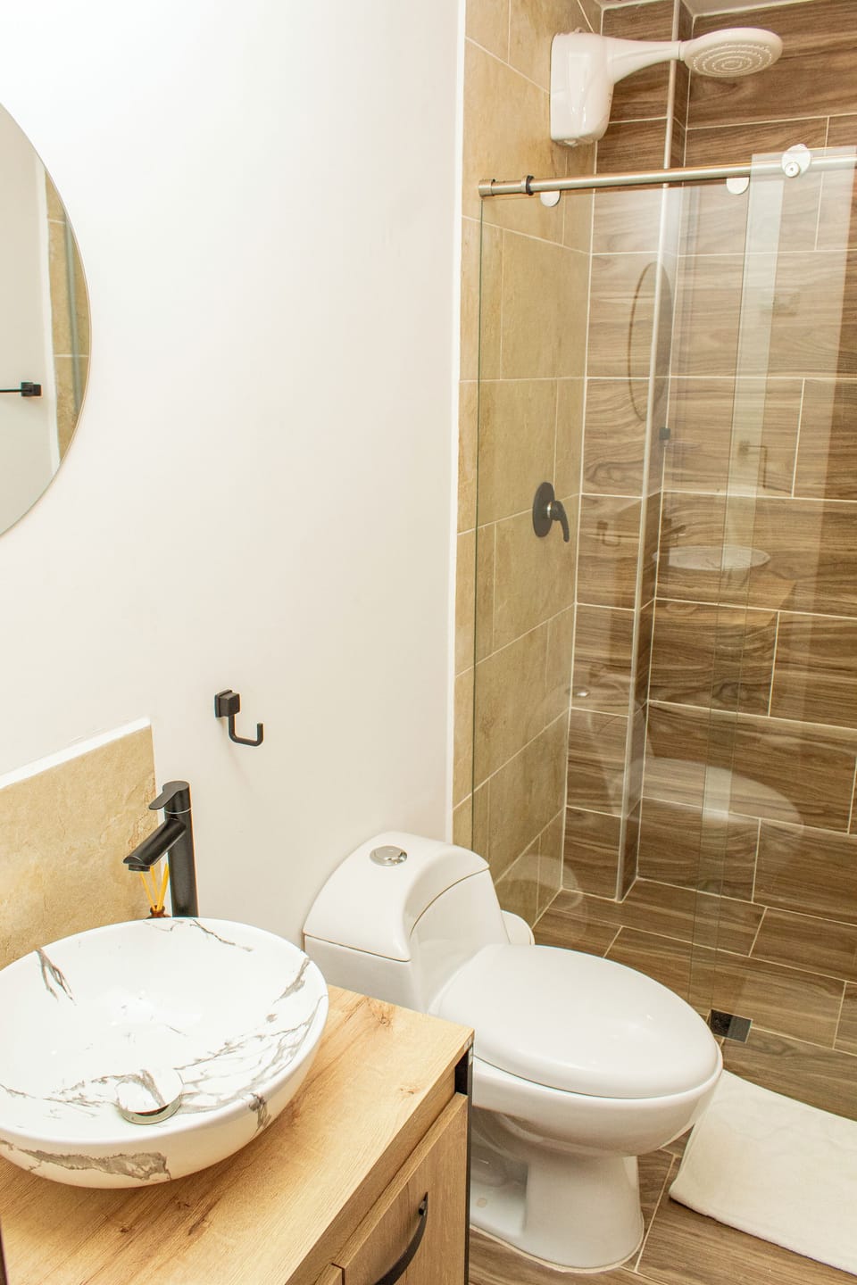Shower, free toiletries, towels, soap