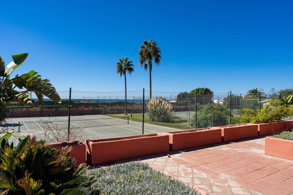 Apartment | Sport court