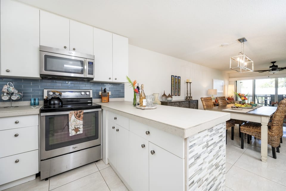 With this open floor plan, you'll be able to see the beach from the kitchen!
