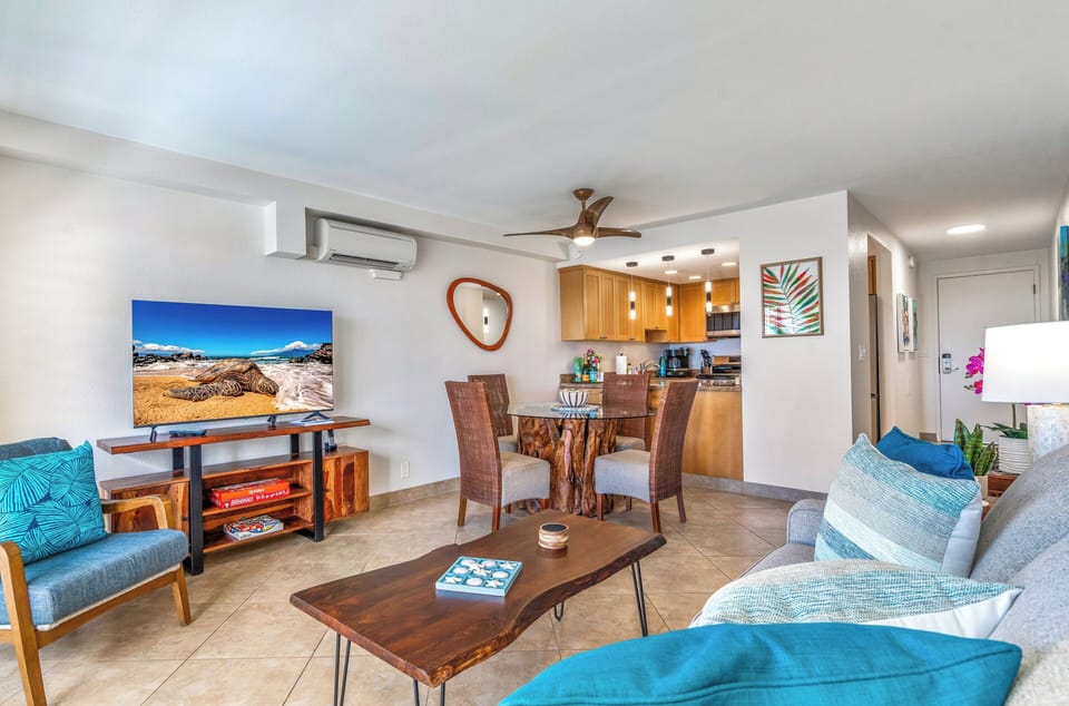 Luxury Condo, Ocean View, Beachside | Premium bedding, individually decorated, individually furnished