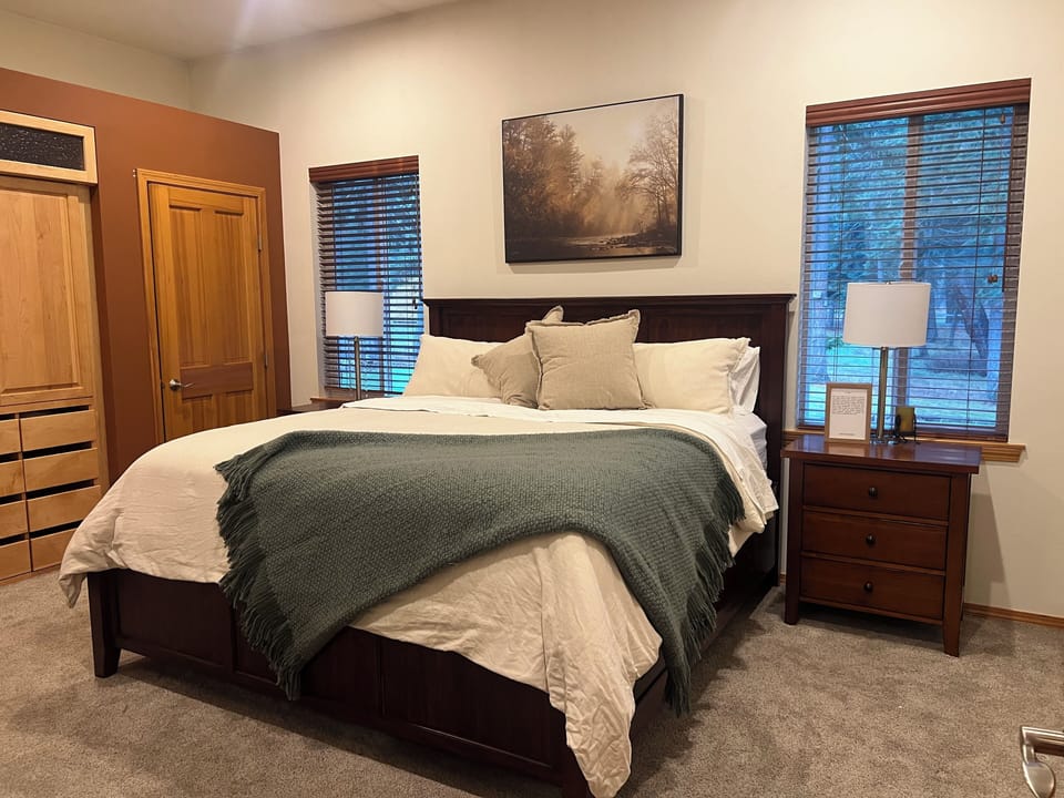 Primary downstairs bedroom with ensuite bathroom