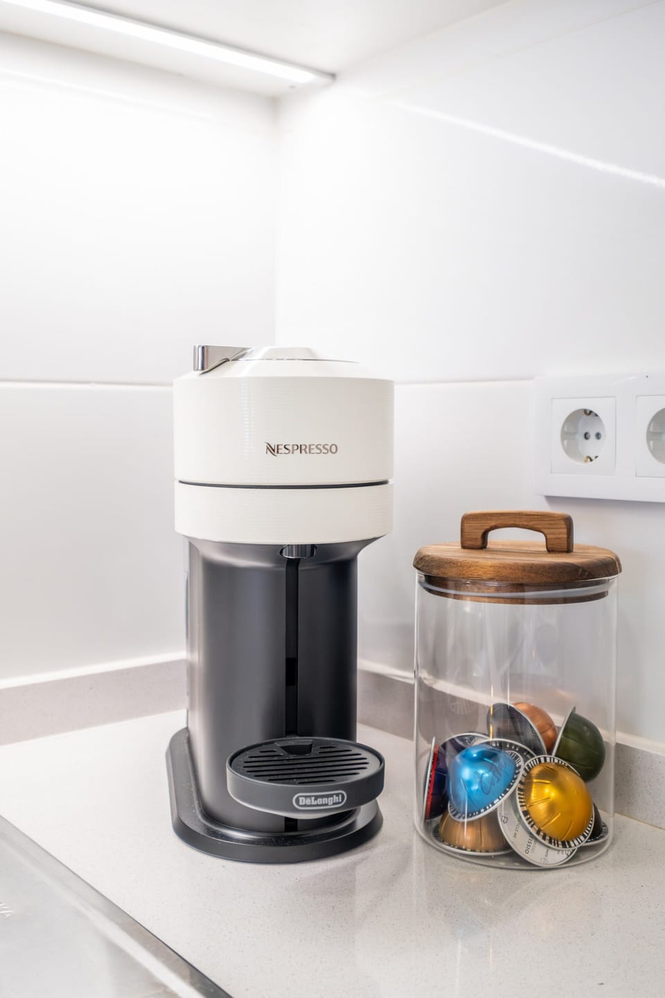 Apartment | Private kitchen | Cookware/dishes/utensils
