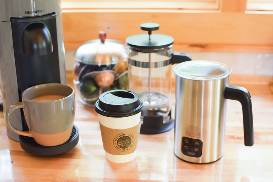 Complementary Nespresso coffee, ground coffee and tea.
