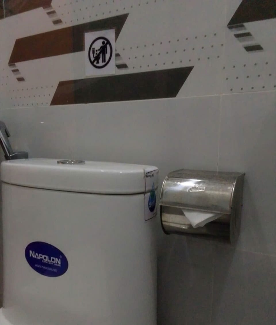 Family Double Room, 1 Bedroom, Non Smoking, Refrigerator | Iron/ironing board, free WiFi