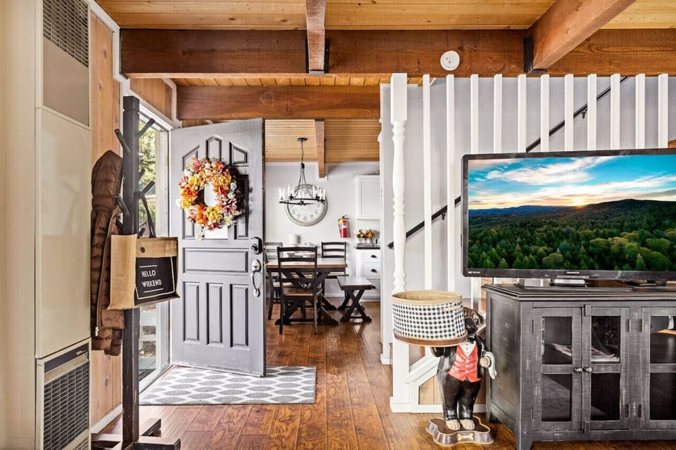 Entry way.