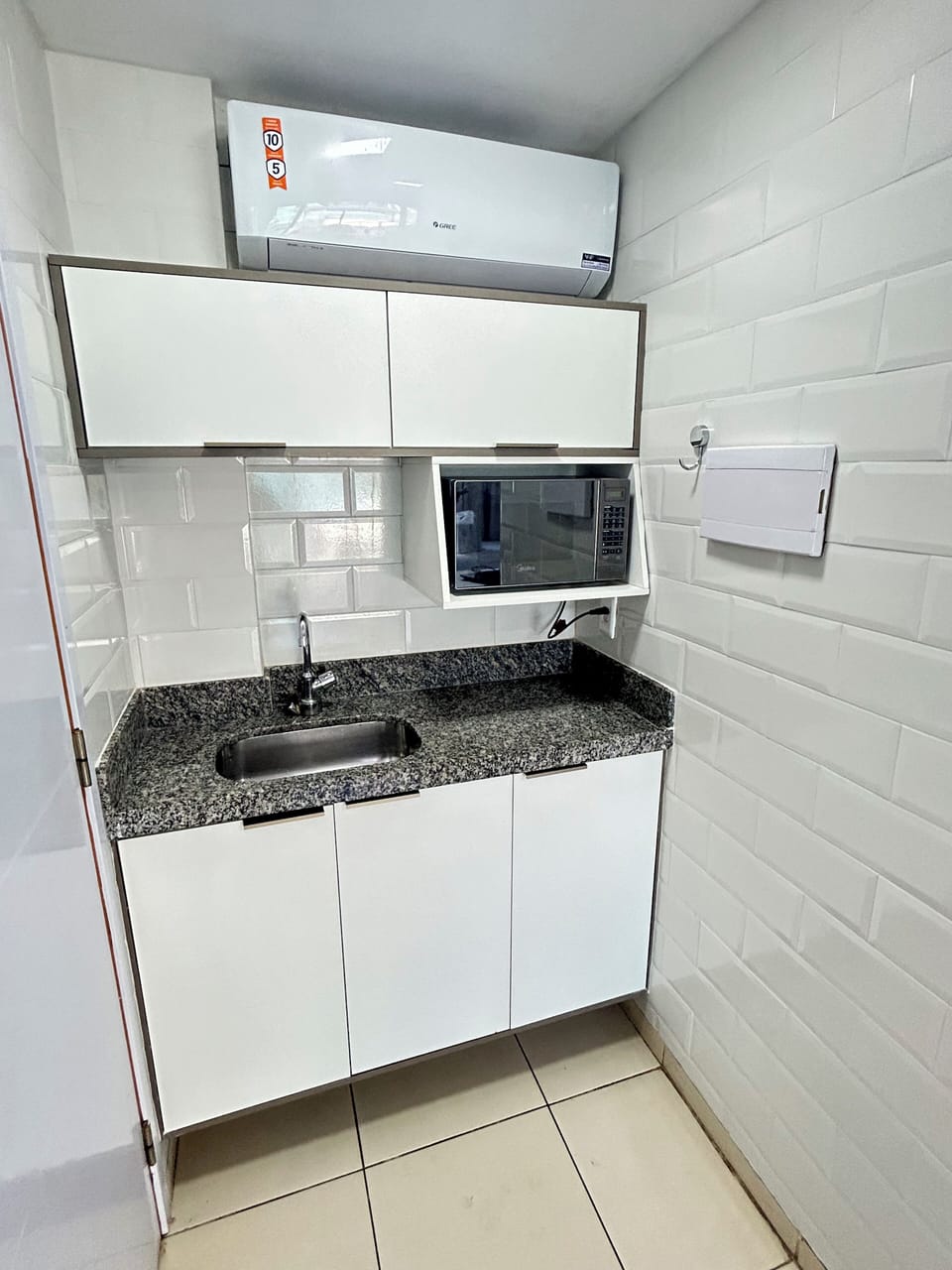 Apartment | Private kitchen | Mini-fridge, microwave, blender, cleaning supplies