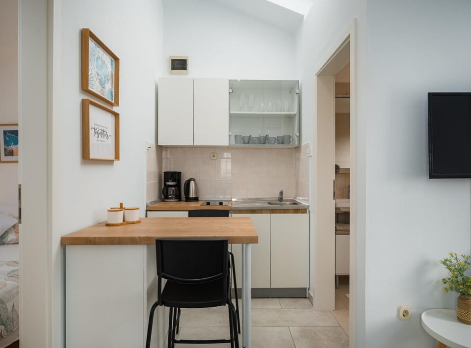 Apartment | Private kitchen
