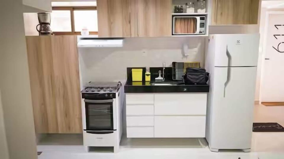Apartment | Private kitchen | Fridge, microwave, oven, stovetop