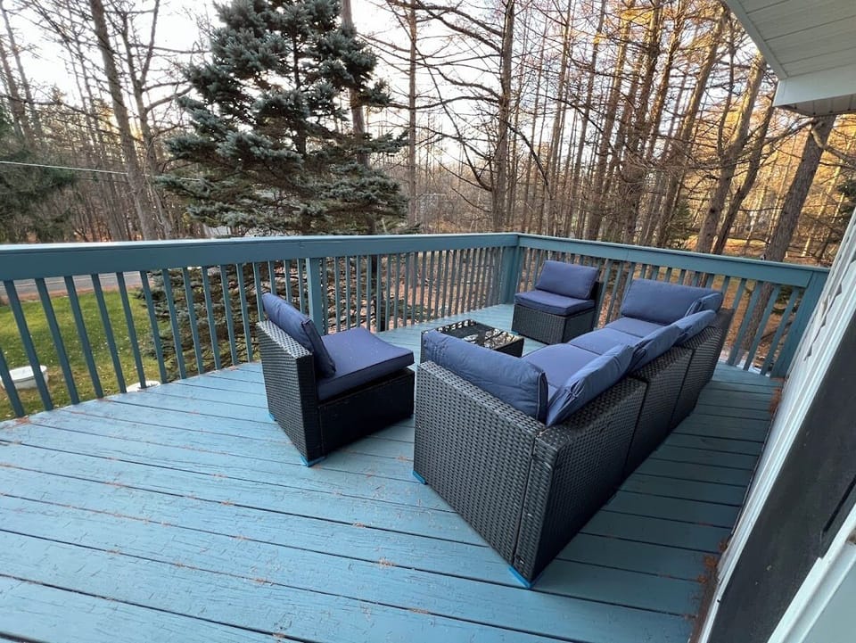 Relaxing deck views in the front of the house.