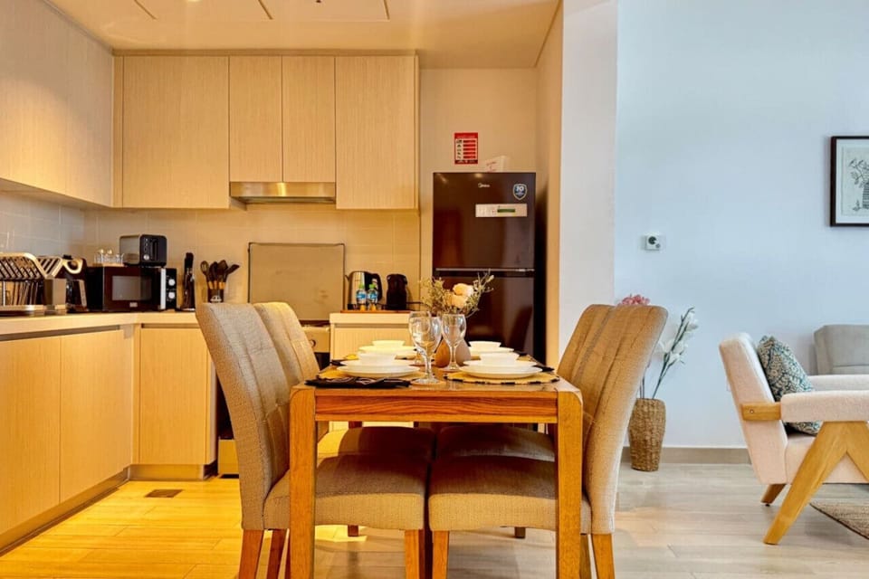 A spacious and stylish dining area, ideal for savoring meals and good company.