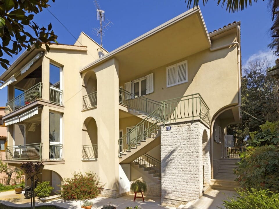 Apartment | Exterior