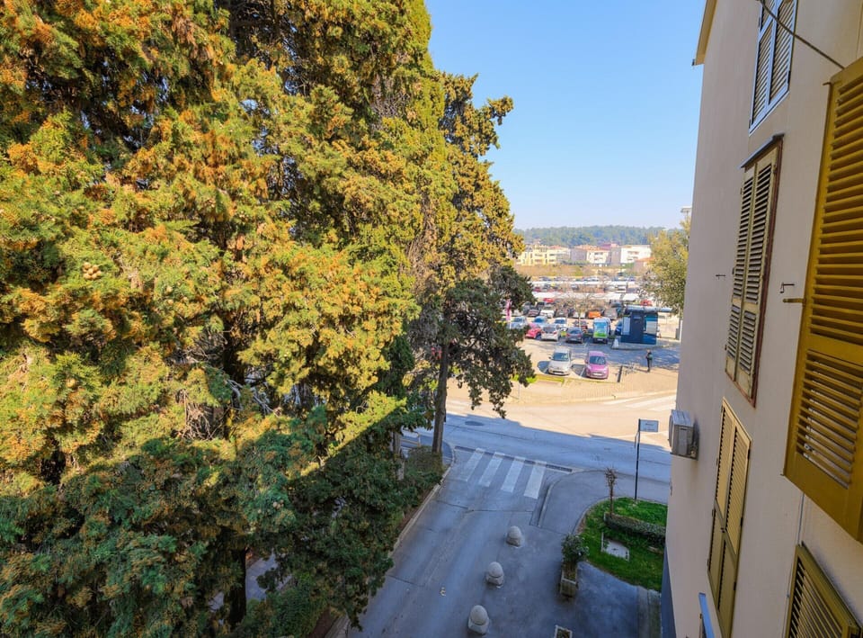 Apartment | Exterior