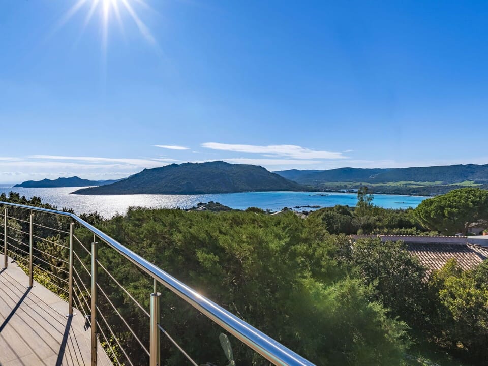 Sky, Blue, Water, Body Of Water, Mountainous Landforms, Horizon, Hill, Coastal And Oceanic Landforms, Highland, Coast