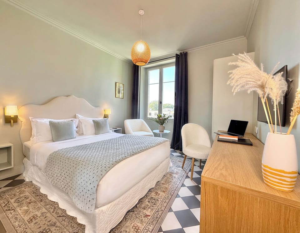 Double Room, Sea View | Egyptian cotton sheets, premium bedding, pillowtop beds, minibar