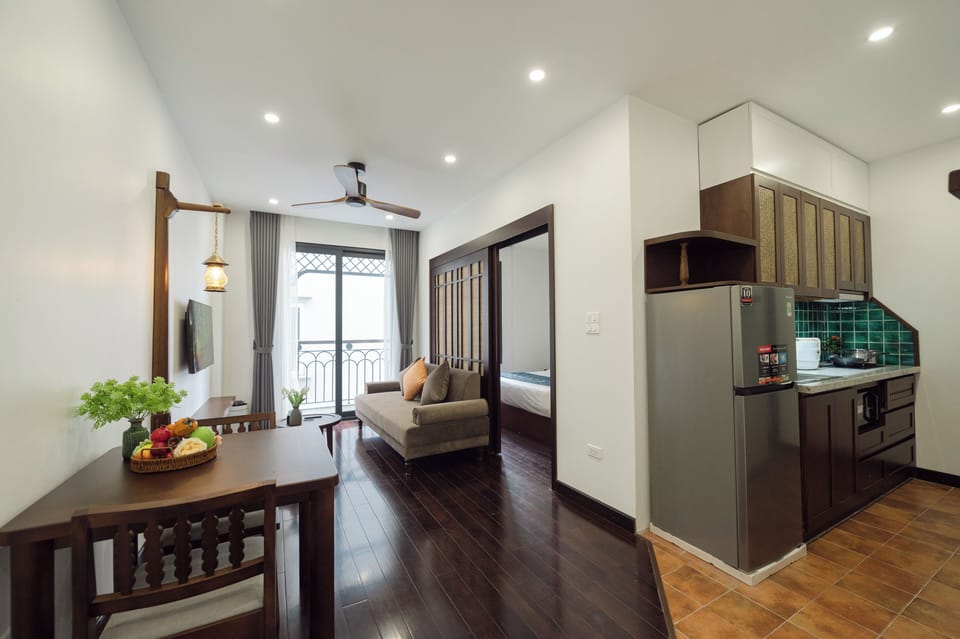 Apartment, 1 Bedroom, Kitchen | Living area | TV
