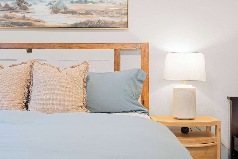 Welcome to Summer Sunset!  We are ready to host you for a great vacation!