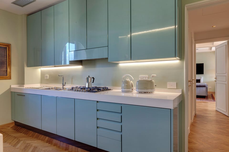 Deluxe Apartment, 4 Bedrooms, Balcony, River View | Private kitchen | Espresso maker, coffee/tea maker, electric kettle