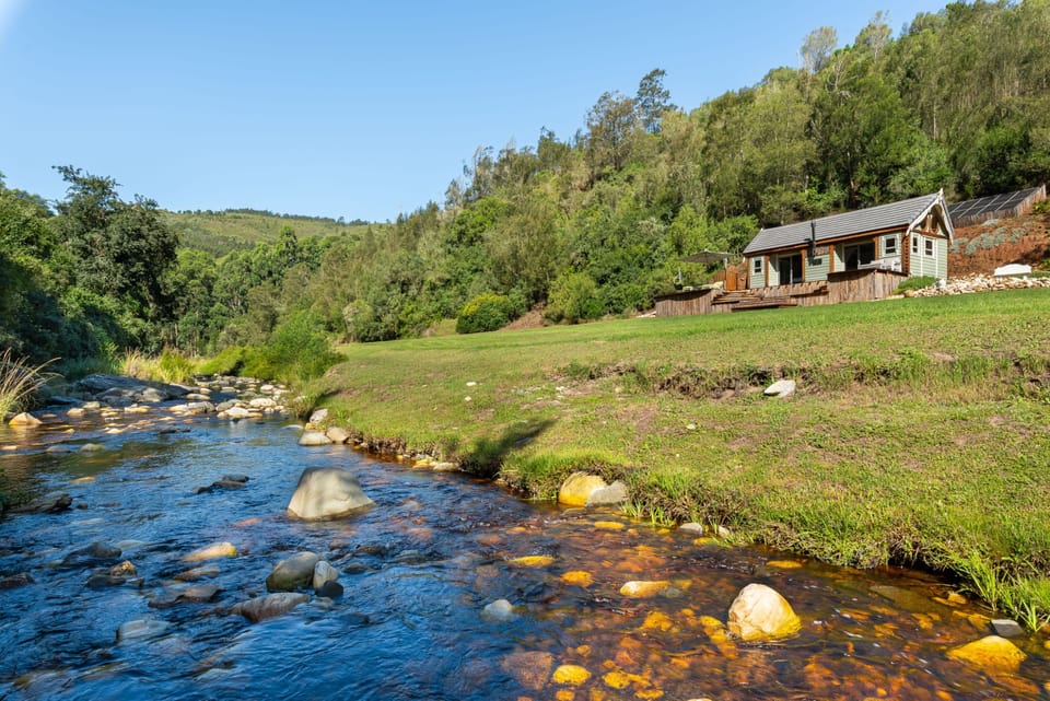 Cabin | Exterior