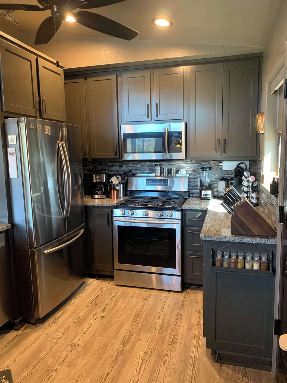 Full Kitchen Stocked and ready for your next family vacation