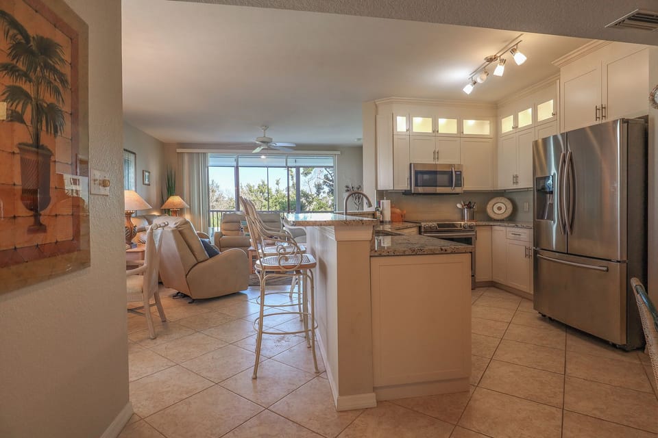 Welcome To Captains Bay South 201 Vacation Condo