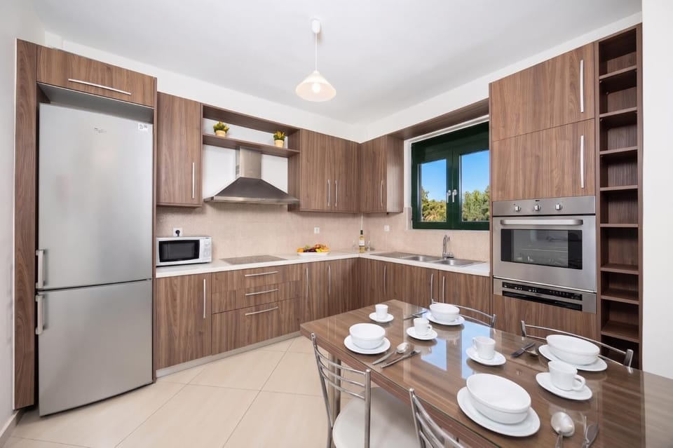 Equipped kitchen