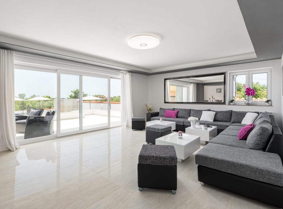 Villa | Living room