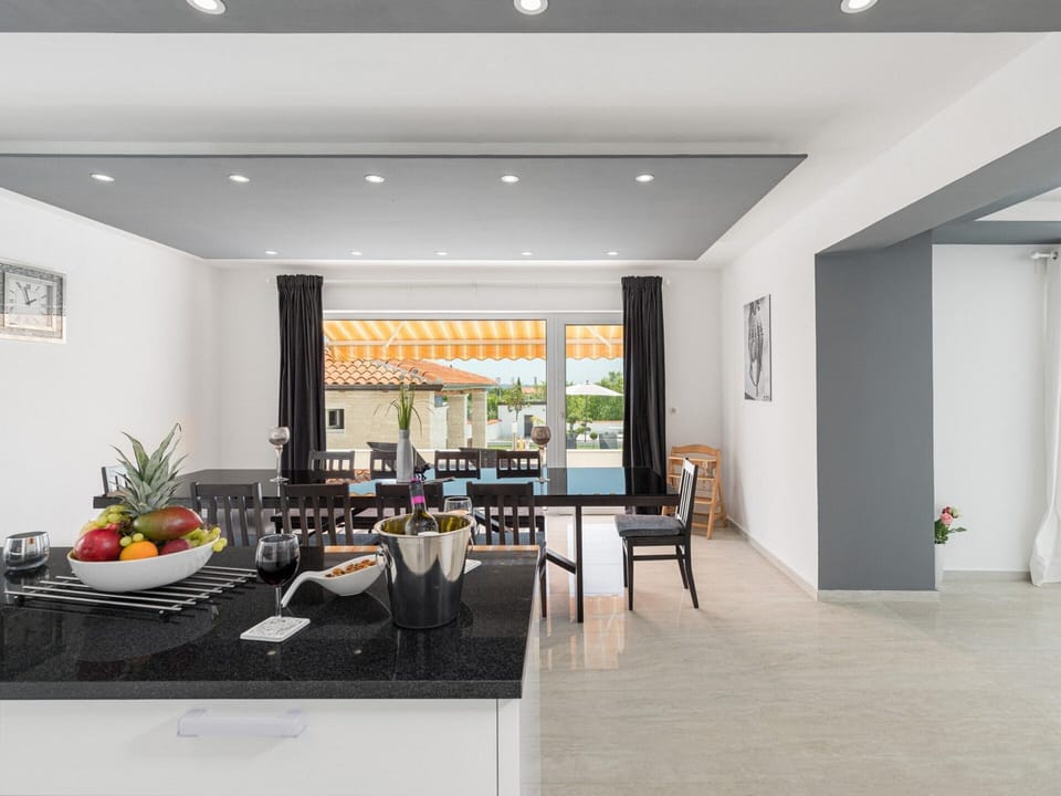 Villa | Private kitchen