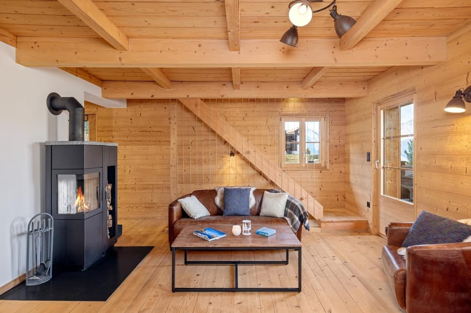 Chalet (3 Bedrooms) | Front of property