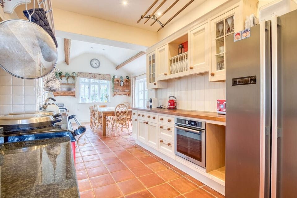 Full kitchen with all the amenities to cook up a feast