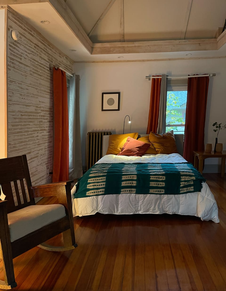 Queen Size bed on the main floor