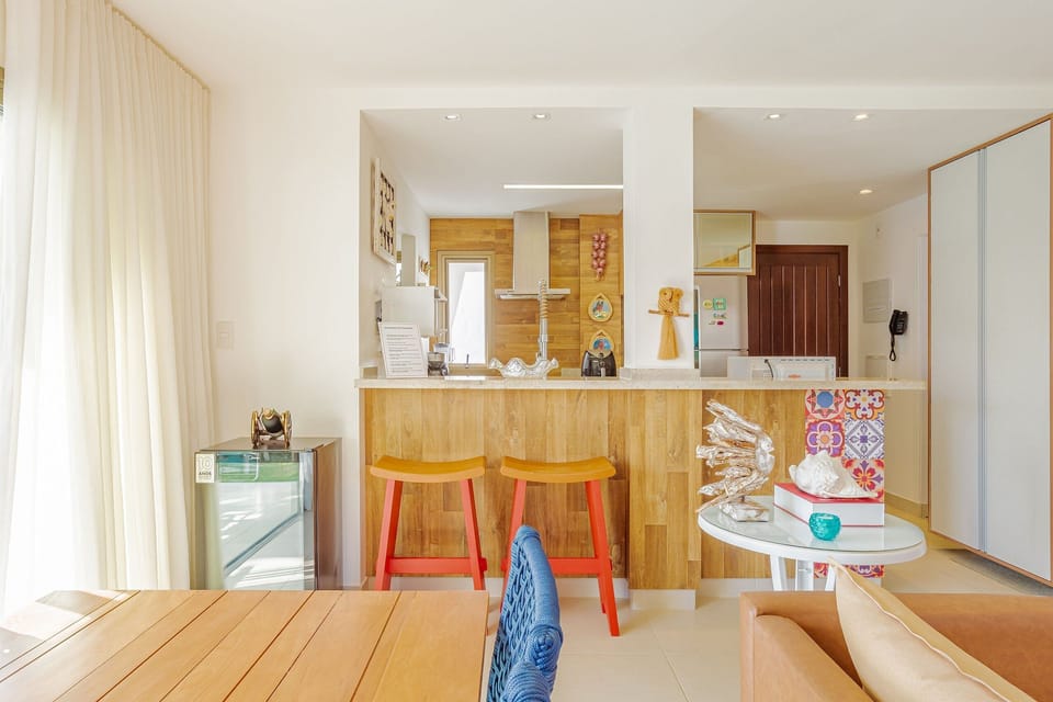 Kitchen or kitchenette,Dining area