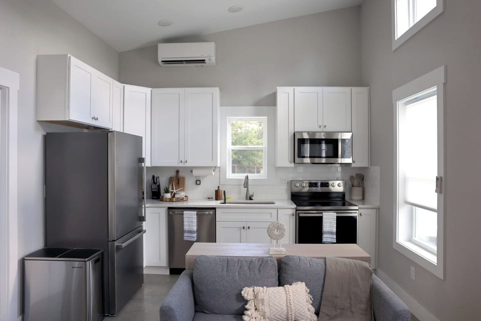 Kitchen 01