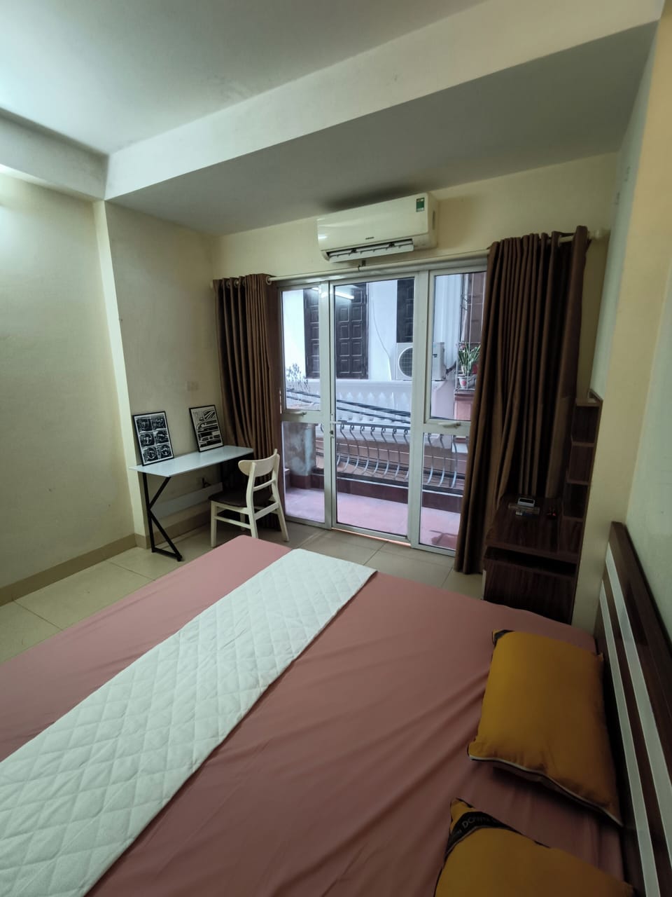 Elite Double Room | Street view
