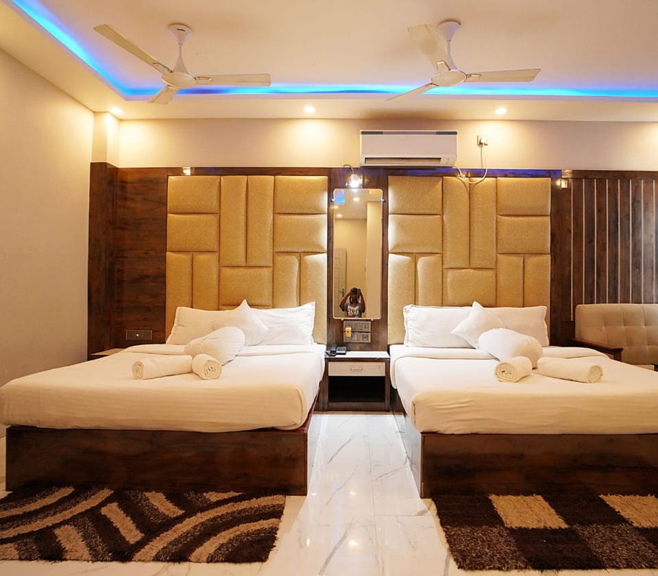 Family Club room with Balcony | Premium bedding, minibar, individually decorated, individually furnished