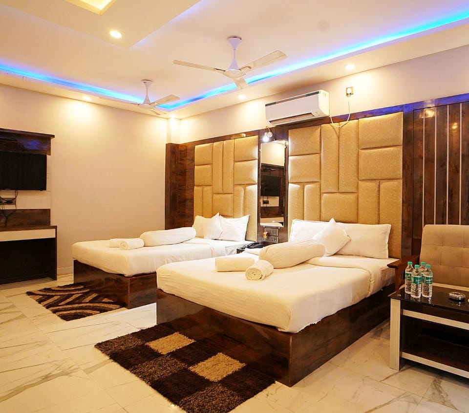 Family Club room with Balcony | Premium bedding, minibar, individually decorated, individually furnished