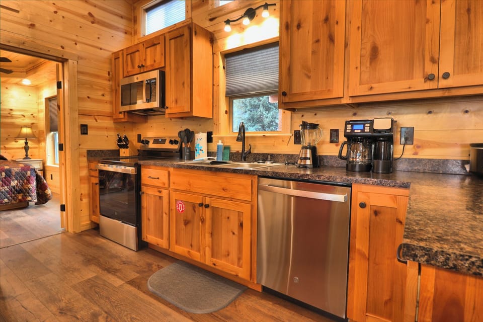 Kitchen 3