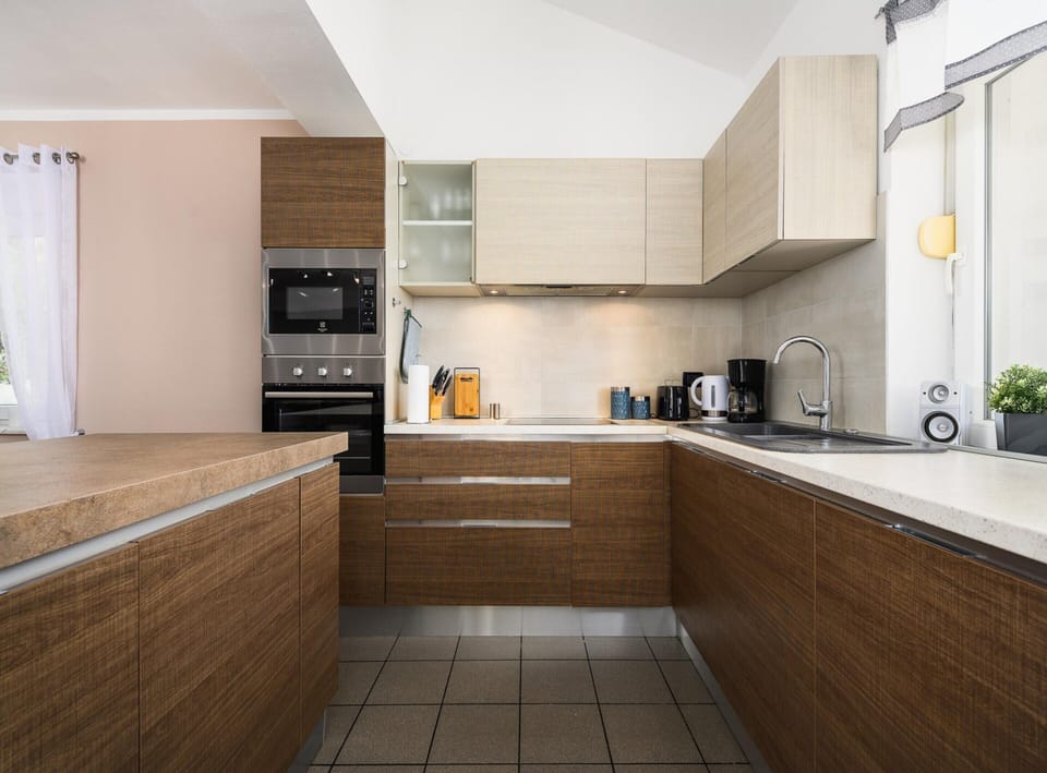 Villa | Private kitchen | Highchair