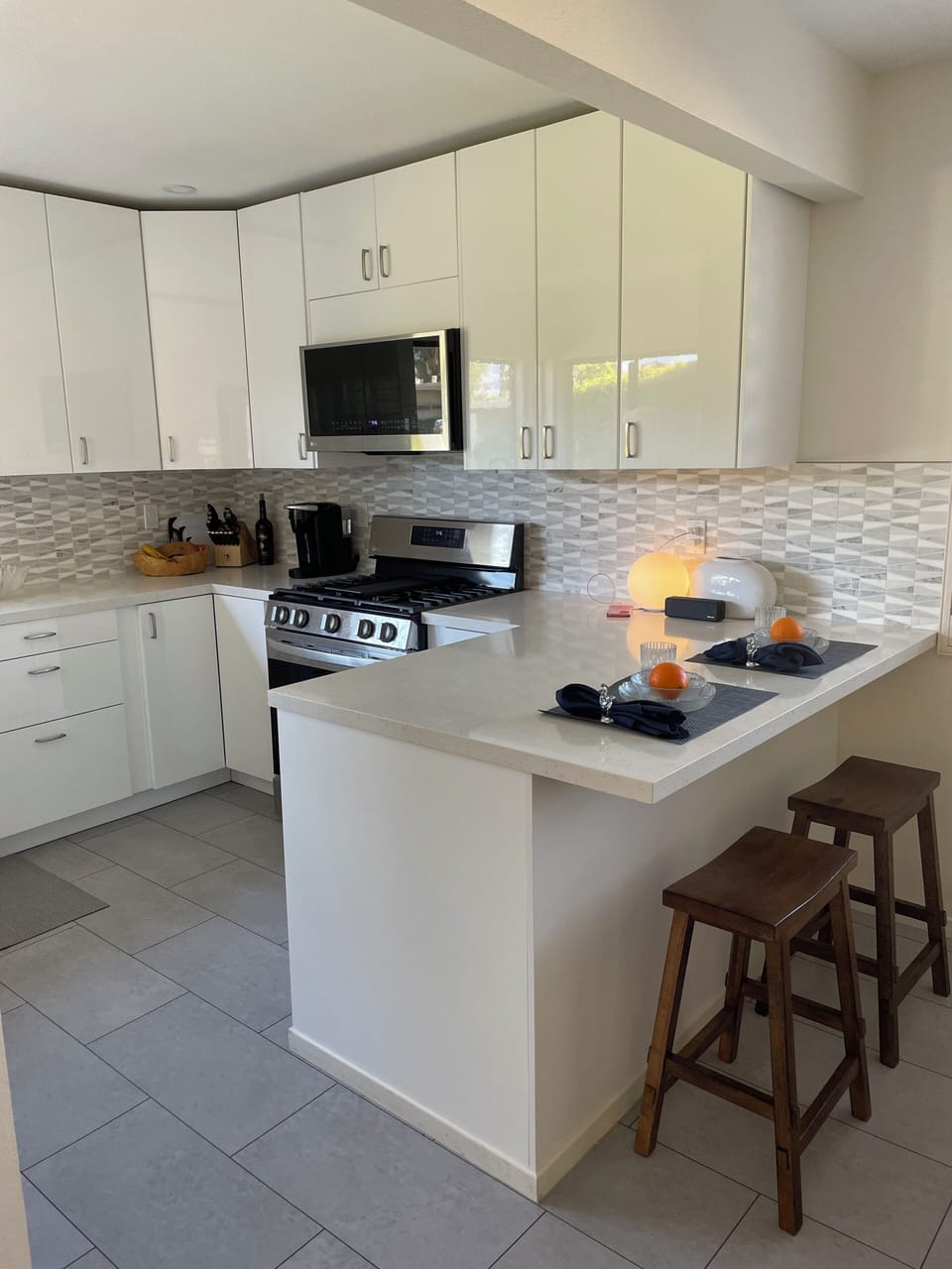 Breakfast Bar