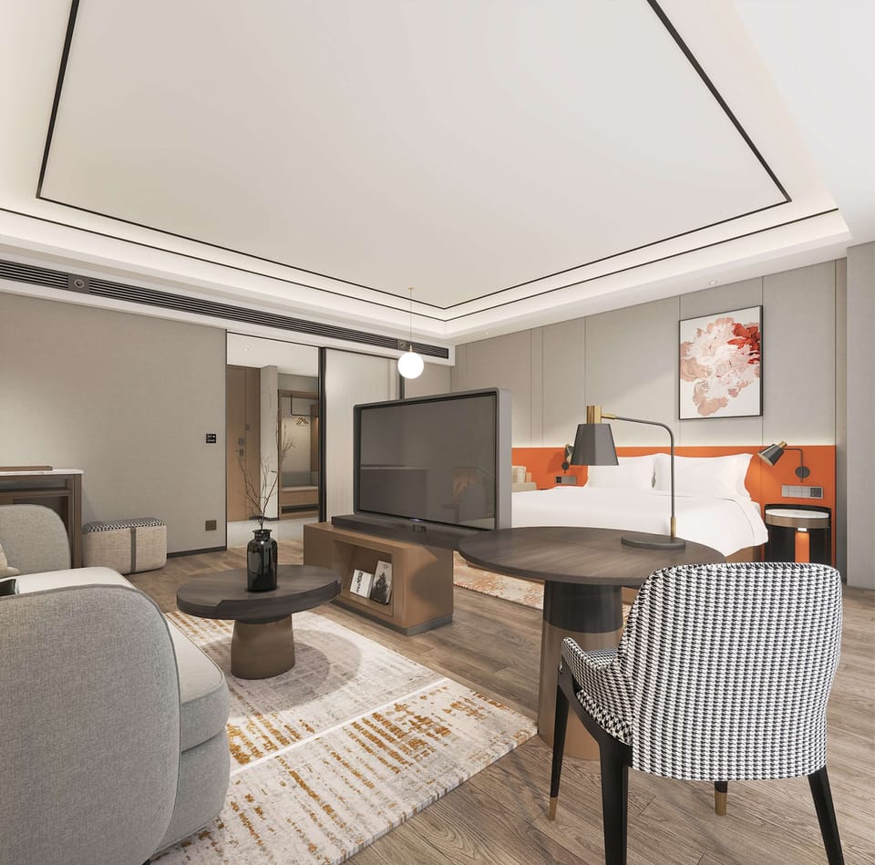 Superior Room, 1 King Bed | In-room safe, desk, soundproofing, free WiFi