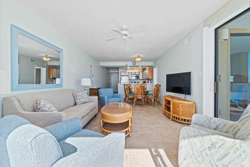 Condo, Multiple Beds (Romar Place 903) | Living area