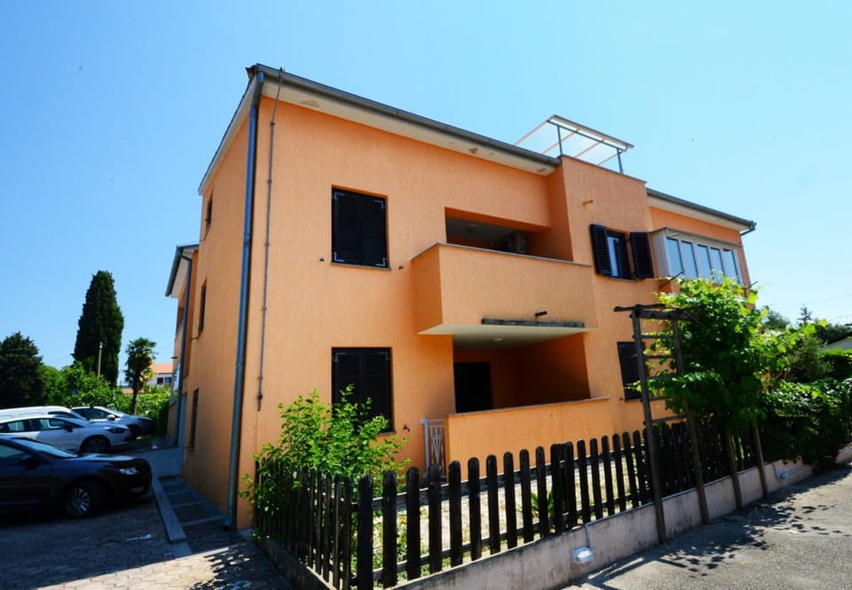 Apartment | Exterior