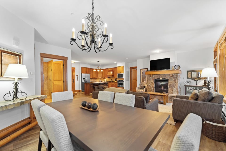 Condo (2 Bedrooms) | Property amenity