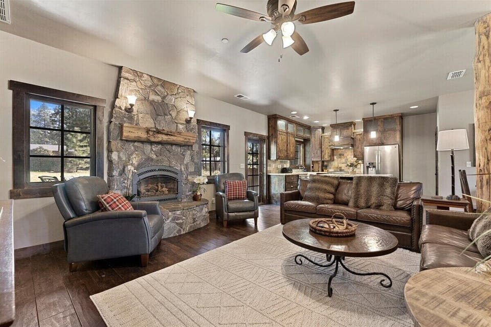 Main level- Living Room