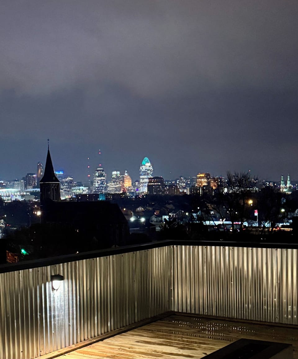 Rooftop 
Rooftop Deck View