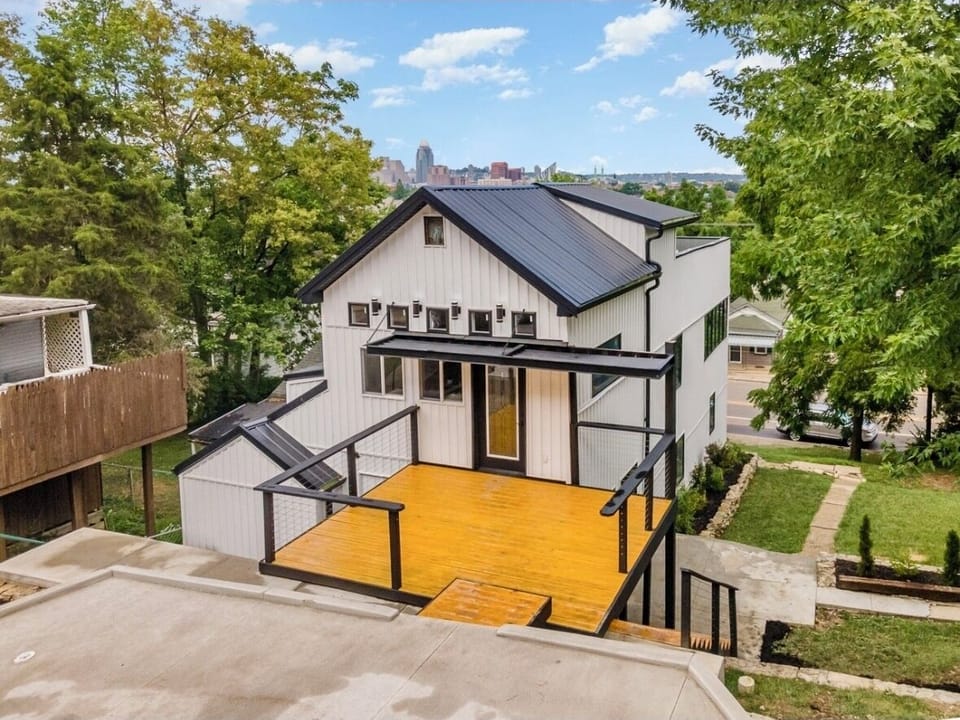 Welcome to the Historic Southgate House