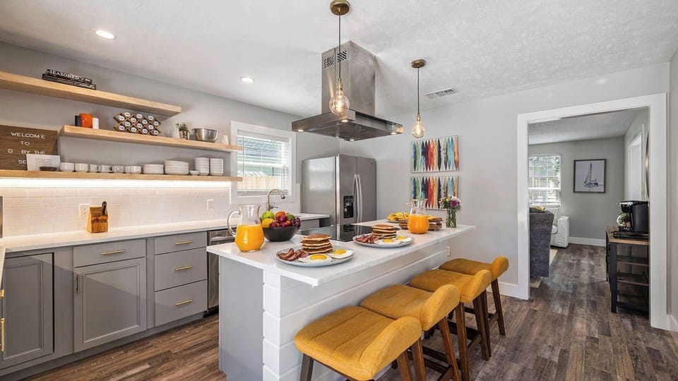 House (3 Bedrooms) | Interior
