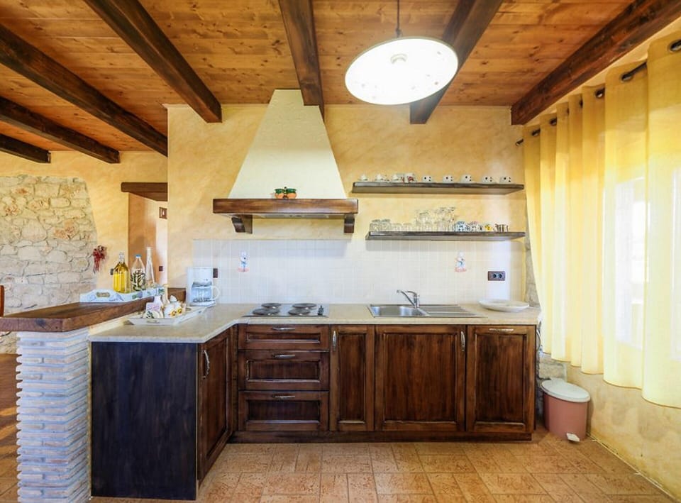 House | Private kitchen