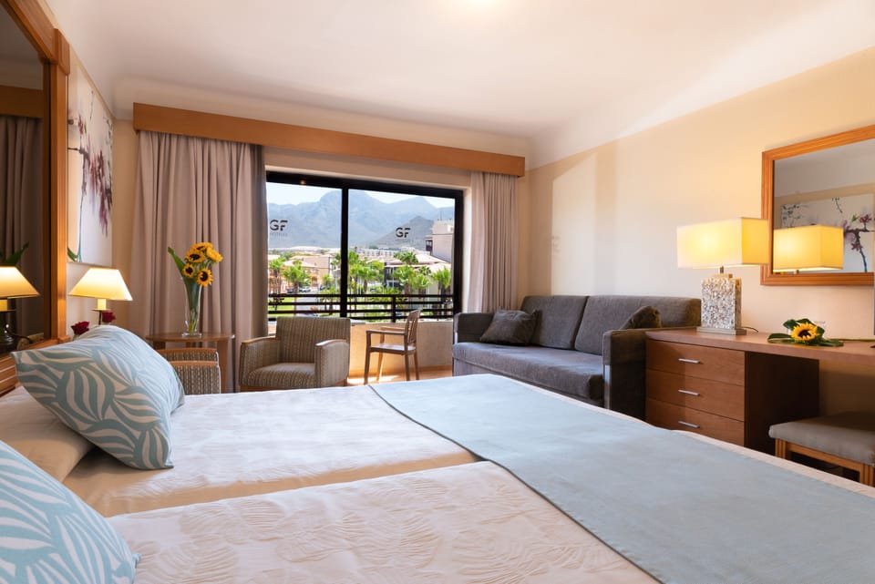 Minibar, in-room safe, desk, blackout drapes